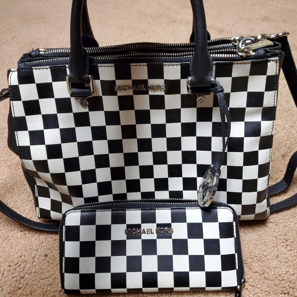 Michael Kors Sutton checkered bag & wallet set